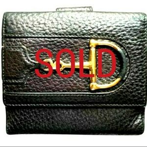 Gucci small black leather wallet